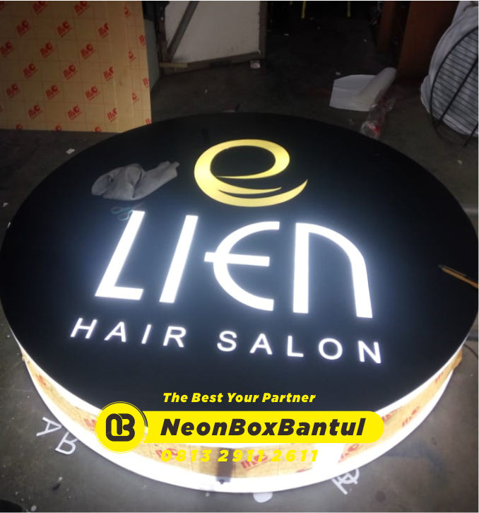 Neon Box hair salon murah di Bantul